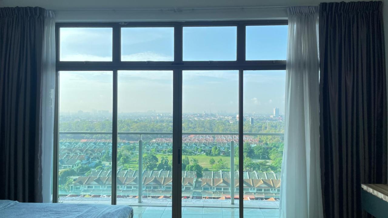 Palazio Serviced Apartment In Mount Austin Near Aeon Ikea Toppen Hsi Johor Bahru Ngoại thất bức ảnh