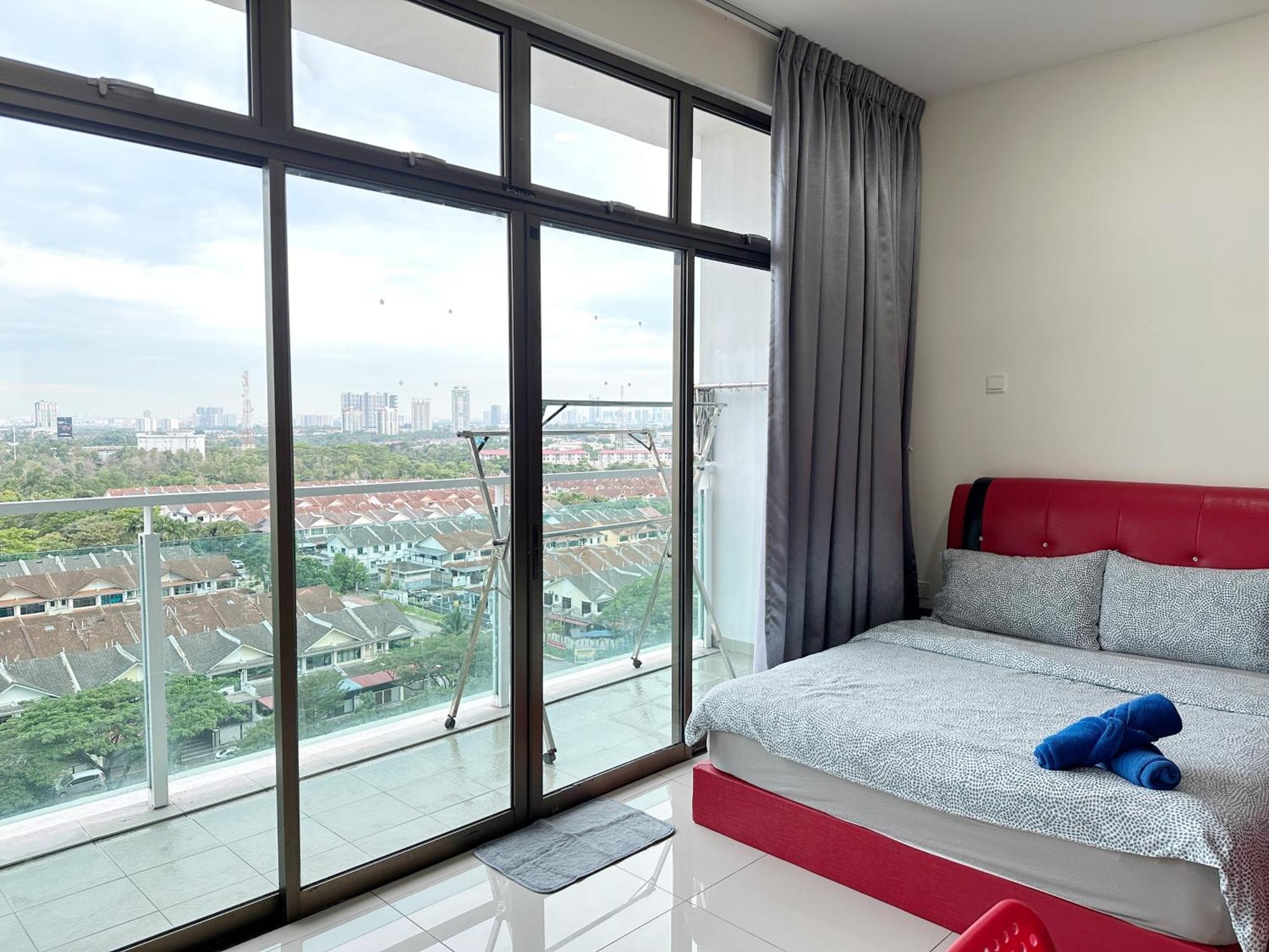 Palazio Serviced Apartment In Mount Austin Near Aeon Ikea Toppen Hsi Johor Bahru Ngoại thất bức ảnh