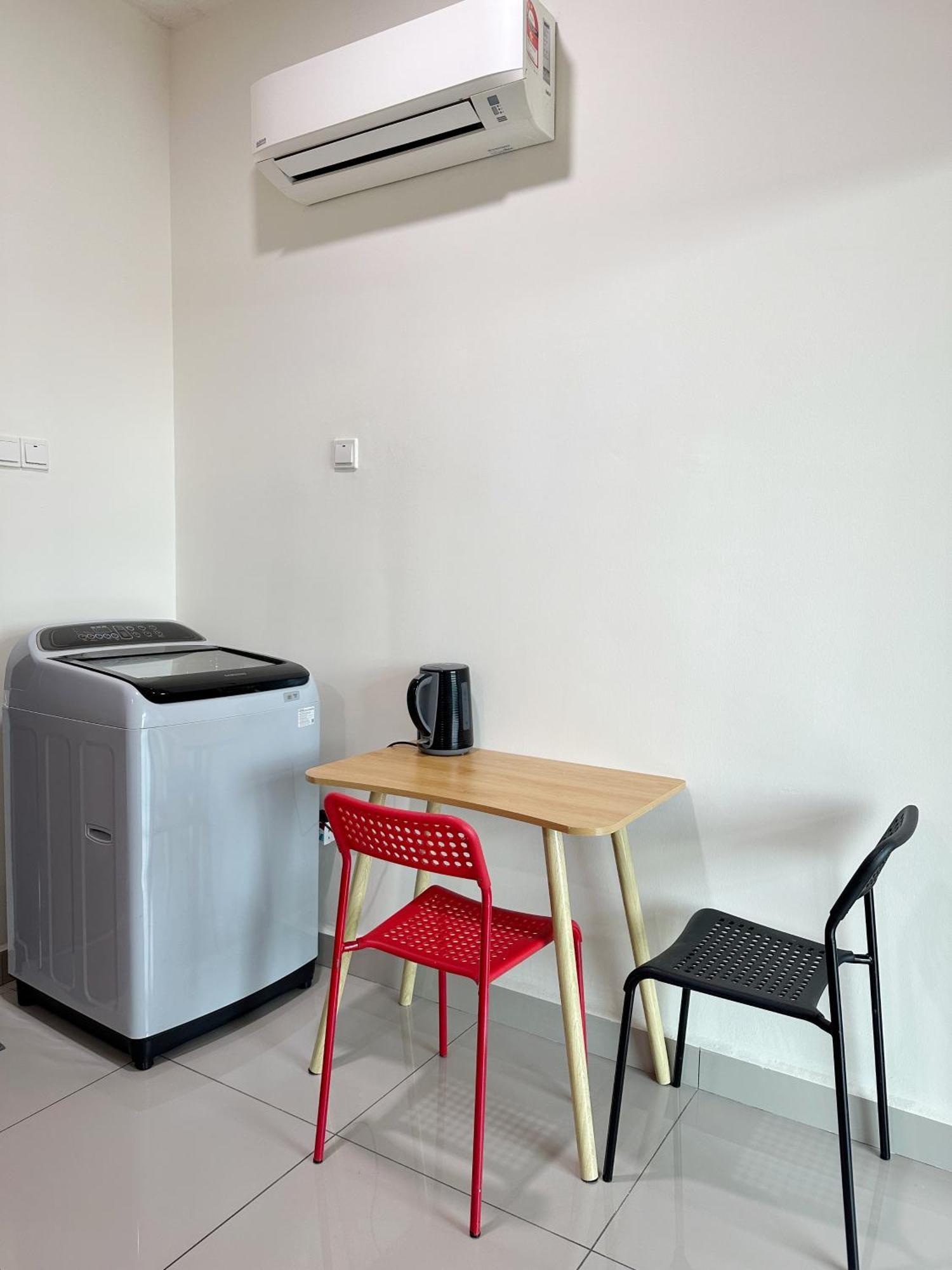 Palazio Serviced Apartment In Mount Austin Near Aeon Ikea Toppen Hsi Johor Bahru Ngoại thất bức ảnh