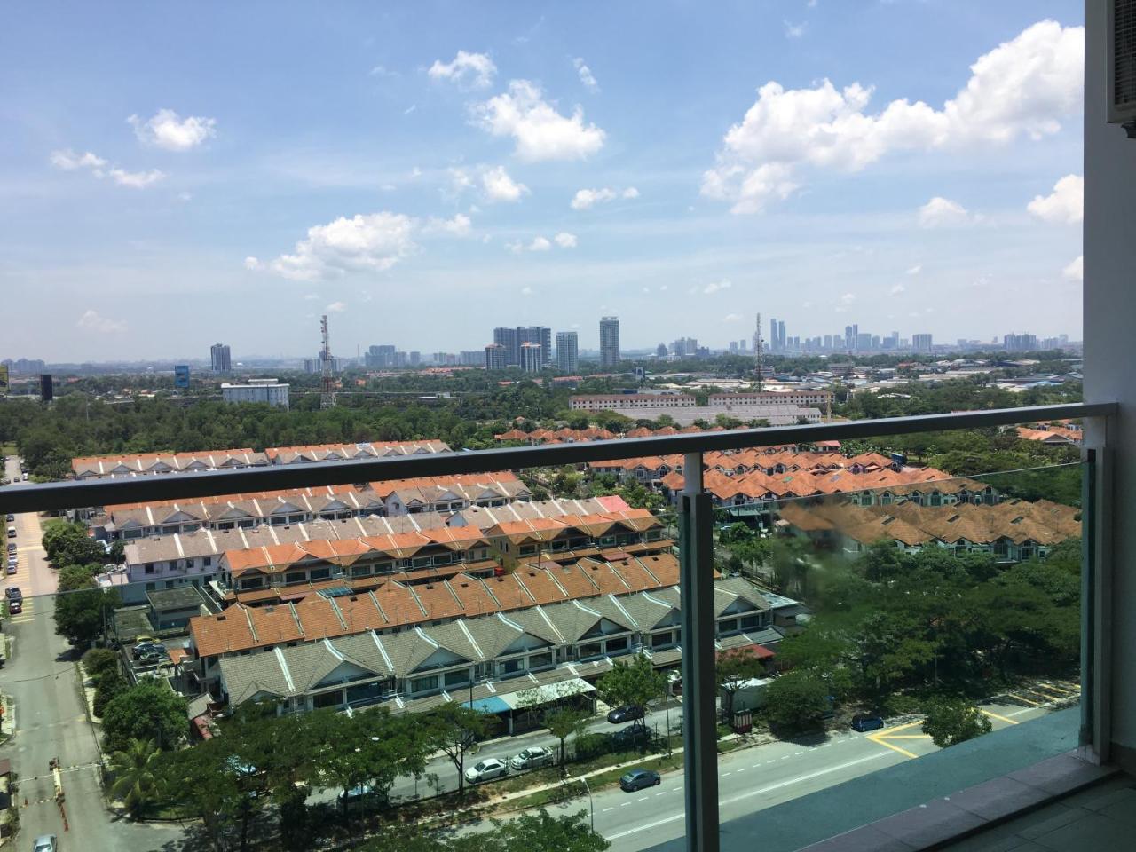 Palazio Serviced Apartment In Mount Austin Near Aeon Ikea Toppen Hsi Johor Bahru Ngoại thất bức ảnh